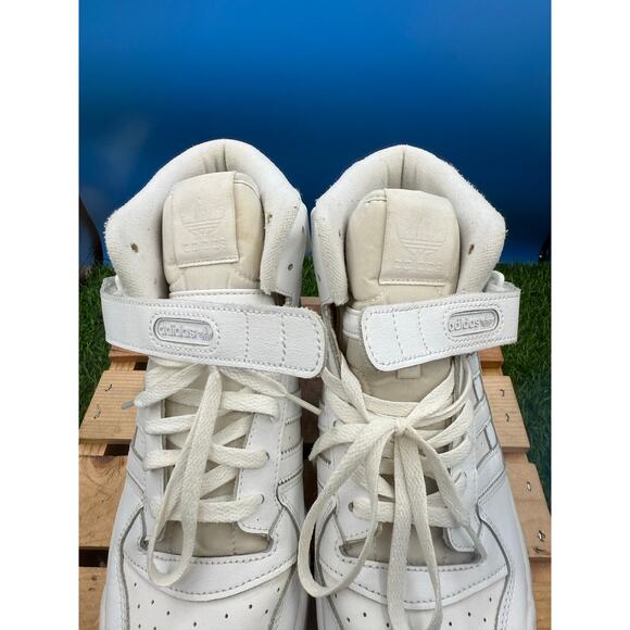 Adidas Forum Mid \'Triple White\' Men\'s Size 11 Basketball Sneakers-FY4975-Leather main image 3